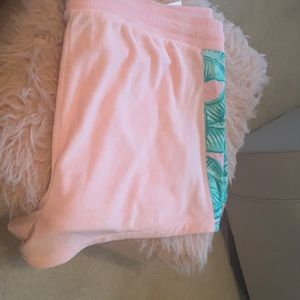 Vineyard vines banana leaf print terry shorts